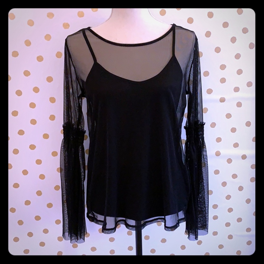 Eyeshadow Sheer Solid Long Sleeve. Size Medium